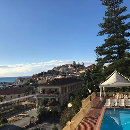 Lägenhet Wohnung In Residenz Porto Porto Maurizio